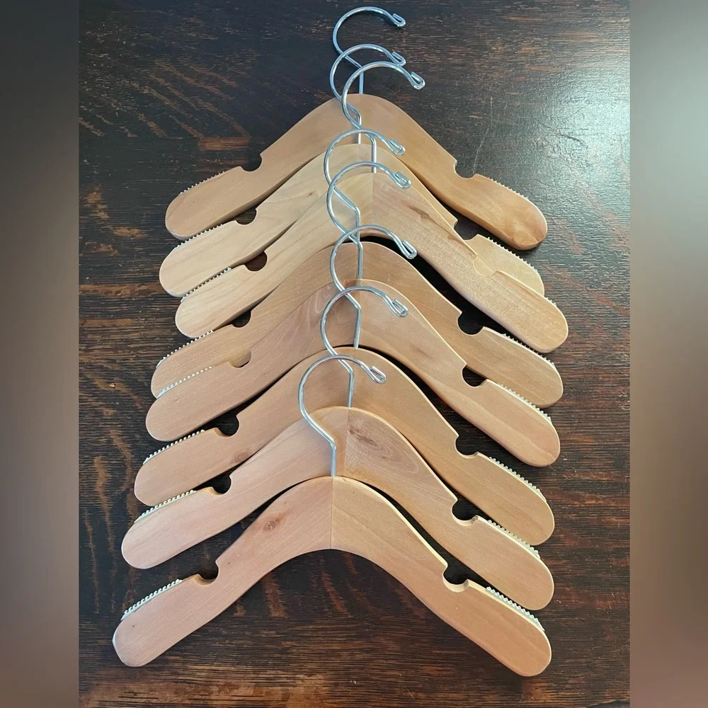 Set of 8 Natural Wood Kid’s Clothes Hangers - Cedar Tone
